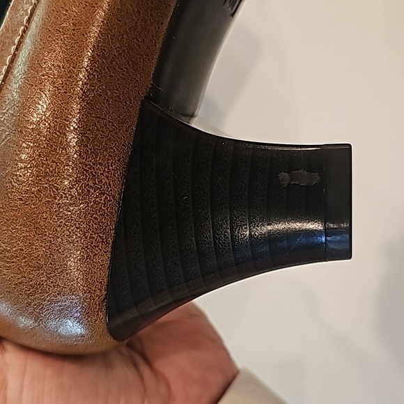 BRAND NEW with tags A2 with Heelrest - Picture 10 of 10